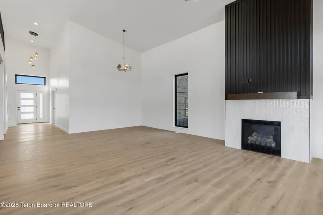 $1,375,000 | 1169 Prairie Dog Way, Driggs, ID 83422