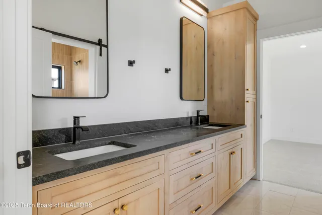 $1,375,000 | 1169 Prairie Dog Way, Driggs, ID 83422