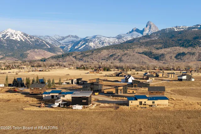 $1,375,000 | 1169 Prairie Dog Way, Driggs, ID 83422