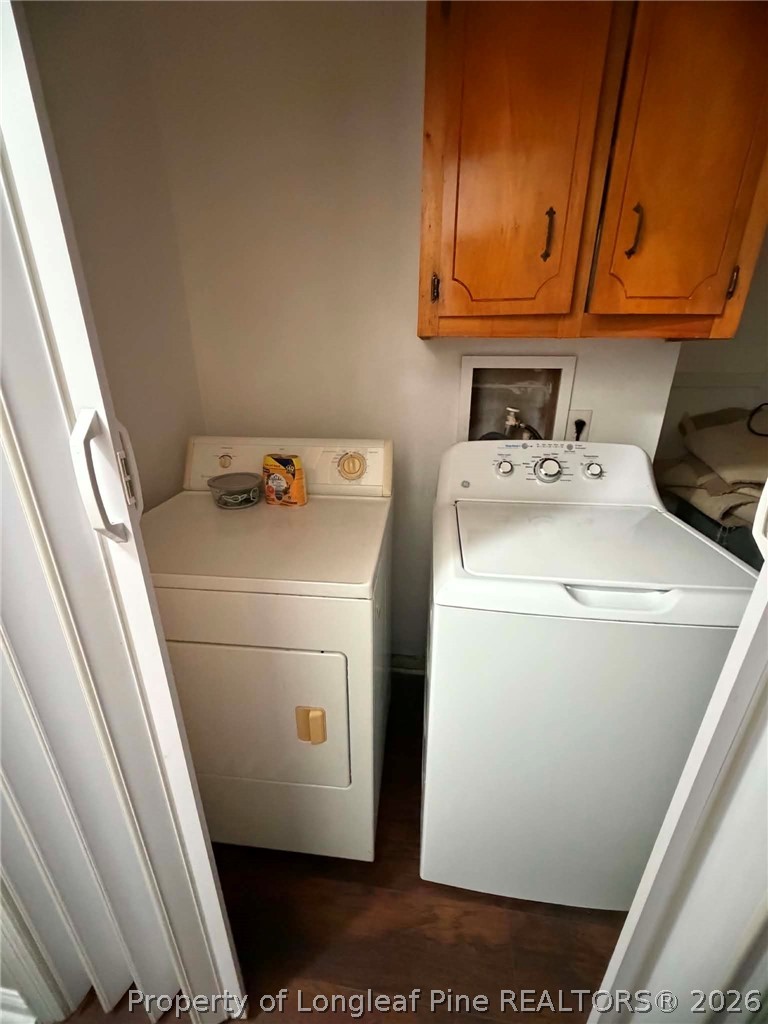 634 Dallas Road Lumberton, NC 28358 - Photo 21 of 27 a utility room with dryer and washer