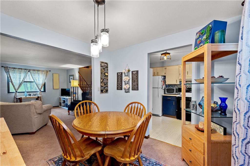 88 Locust Ridge Drive Pittsburgh, PA 15209 - Photo 11 of 22