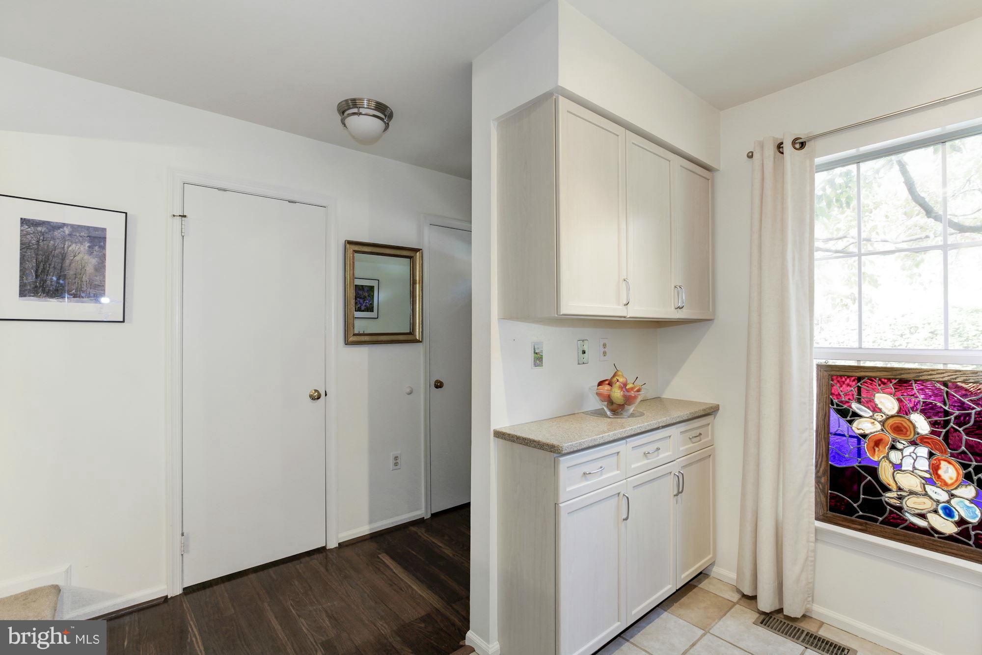 2036 Derby Ridge Lane, Unit 34 Silver Spring, MD 20910 - Photo 14 of 30 Kitchen
