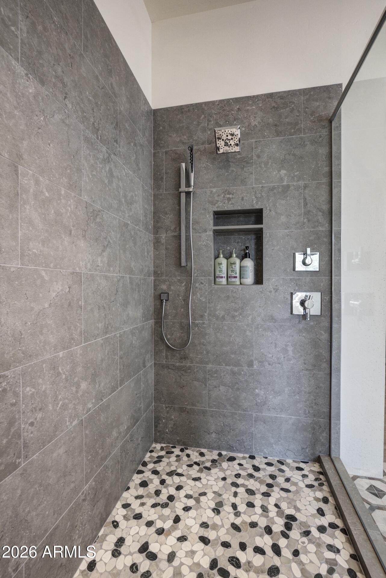 610 South Valhalla Payson, AZ 85541 - Photo 13 of 37 a bathroom with a shower