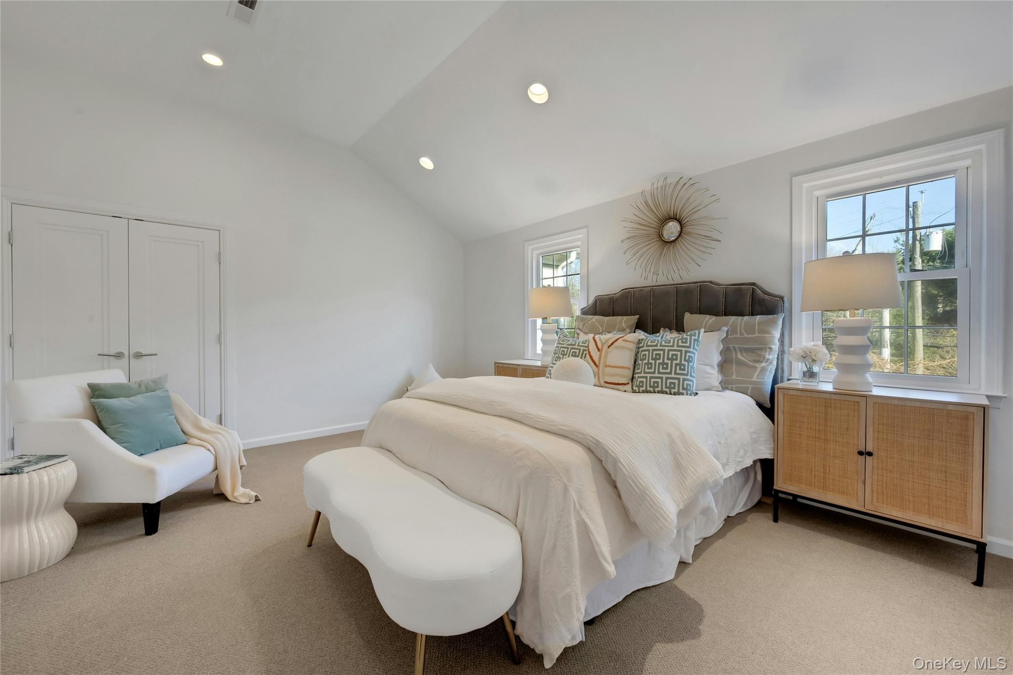 44 Brevoort Lane Rye, NY 10580 - Photo 19 of 32 Exceptionally spacious bedroom with soaring 10-foot ceilings