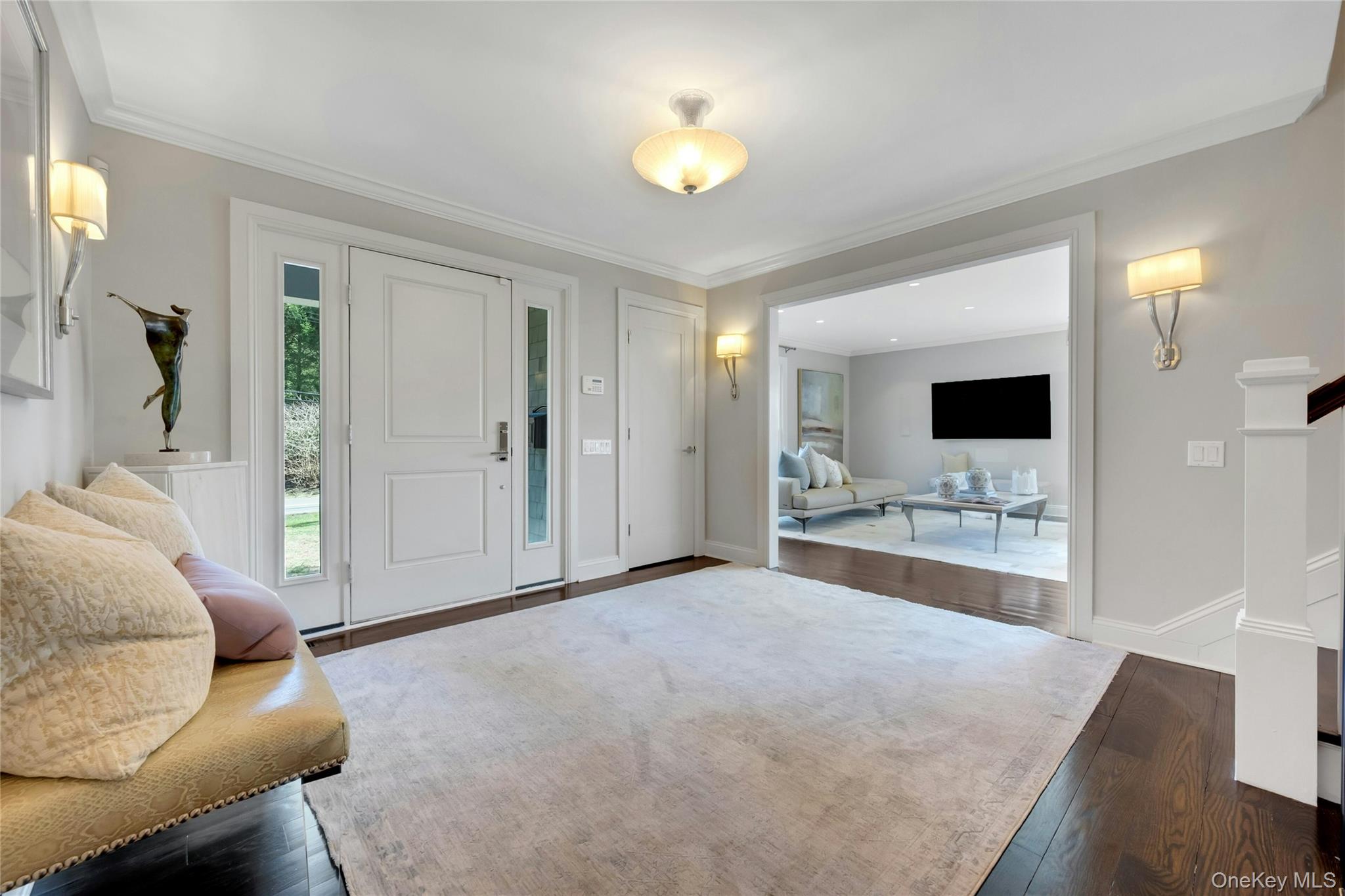 44 Brevoort Lane Rye, NY 10580 - Photo 3 of 32