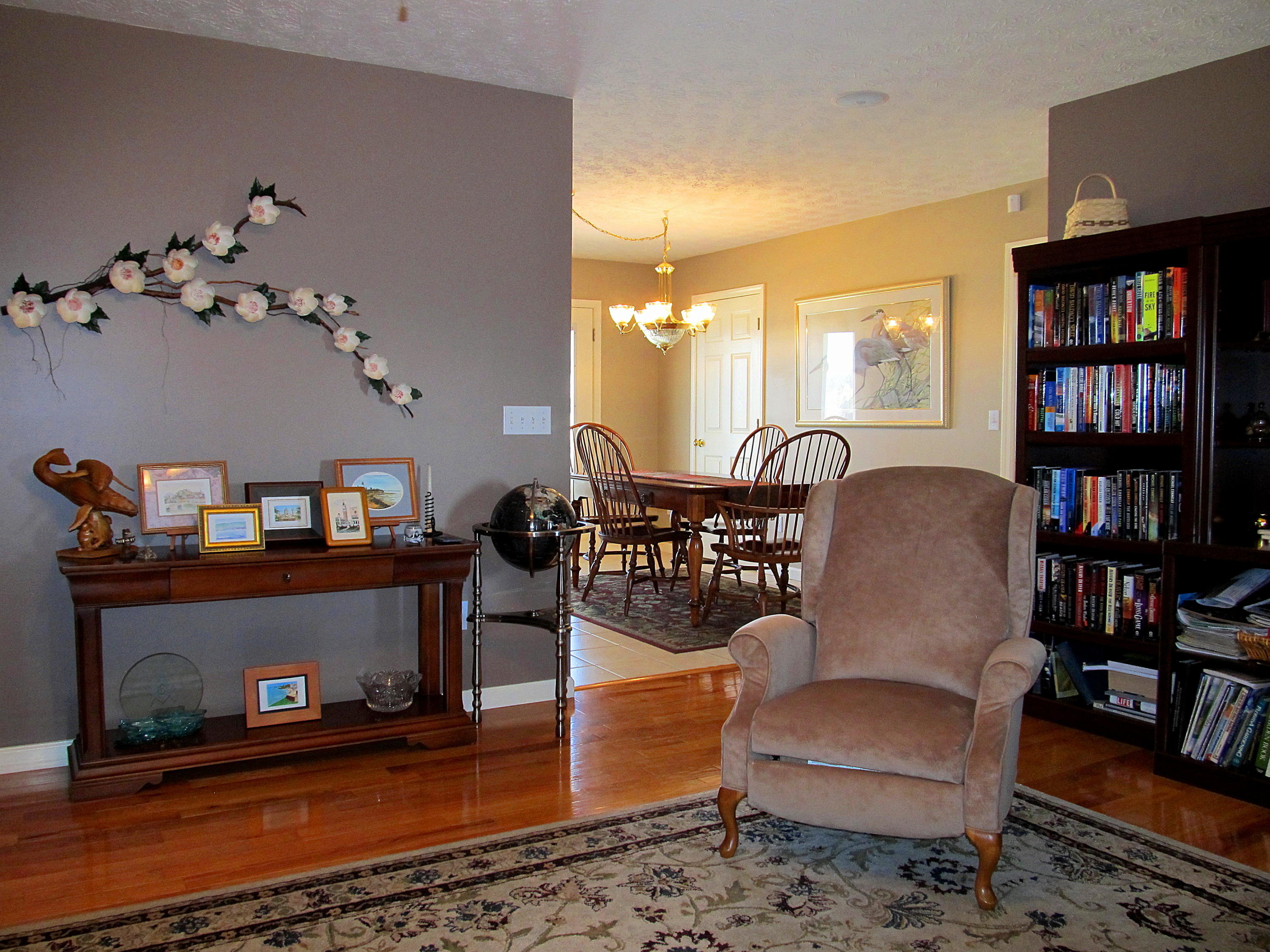 112 Amaryllis Road Newport, TN 37821 - Photo 12 of 40 Living room to dining room