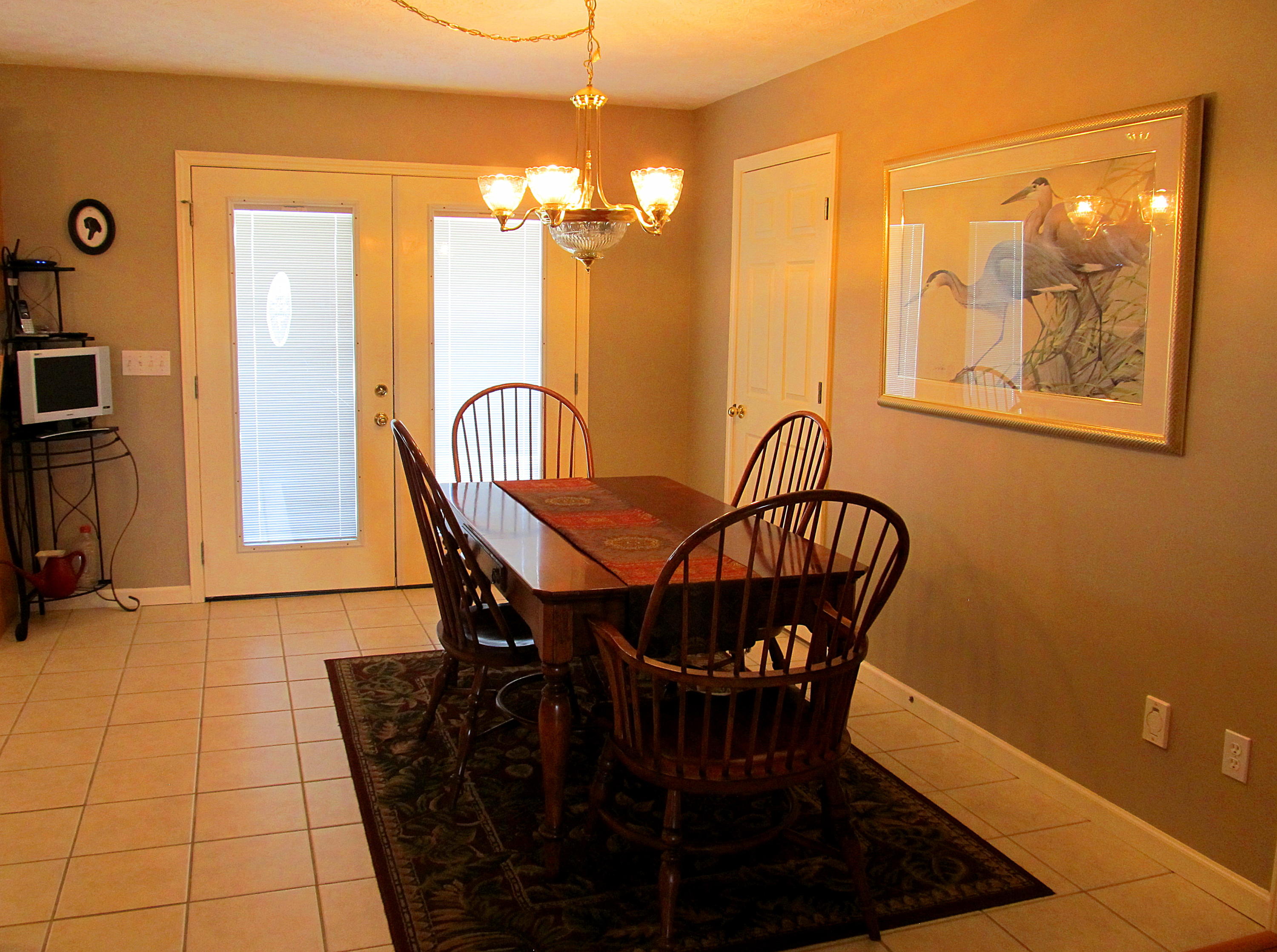 112 Amaryllis Road Newport, TN 37821 - Photo 14 of 40 Dining area