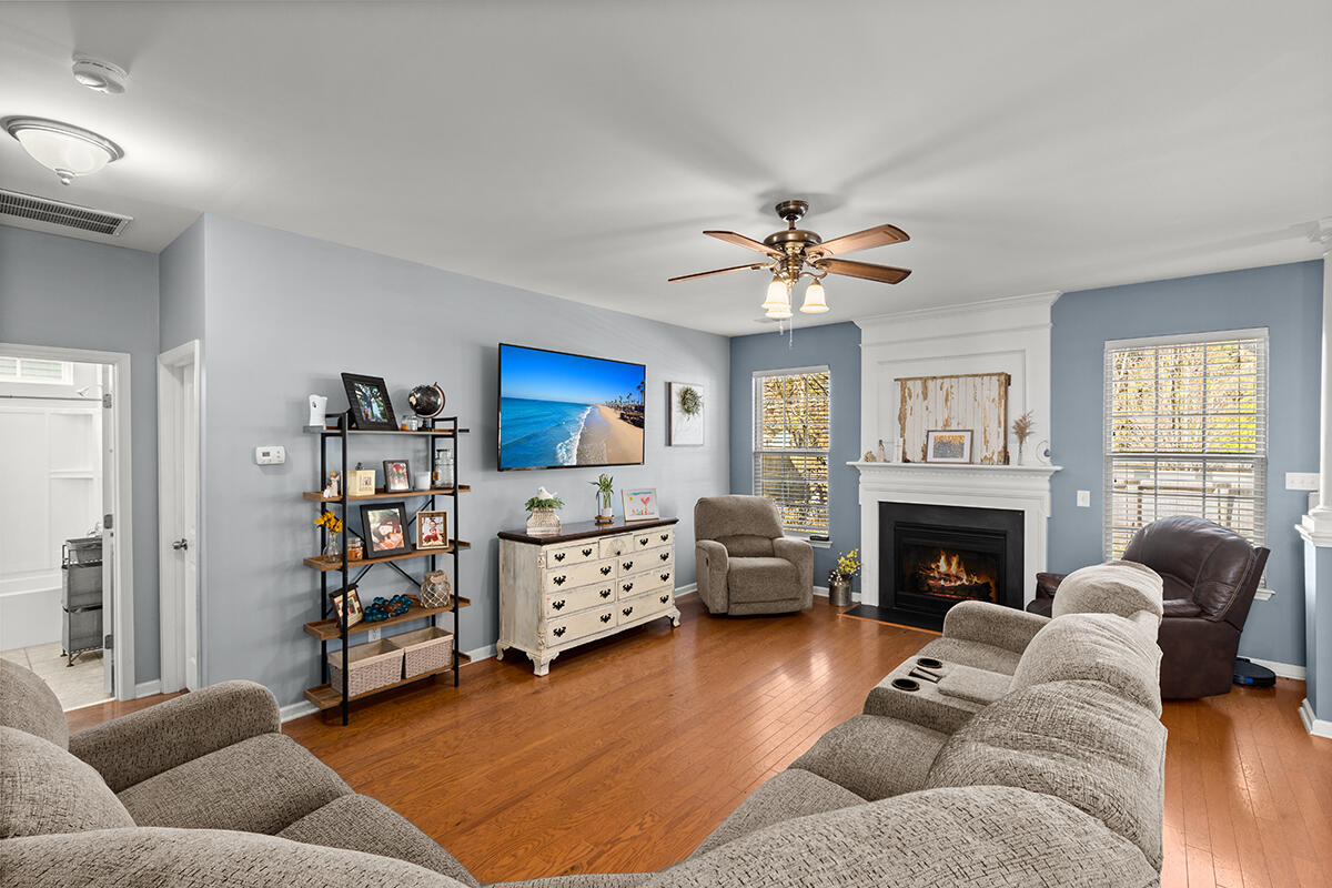 134 Hickory Ridge Way Summerville, SC 29483 - Photo 10 of 35 11