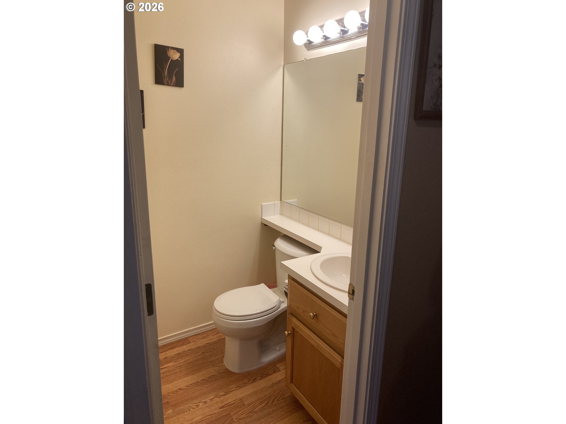 2499 North Holladay Street Cornelius, OR 97113 - Photo 8 of 26 a bathroom with a toilet and a shower