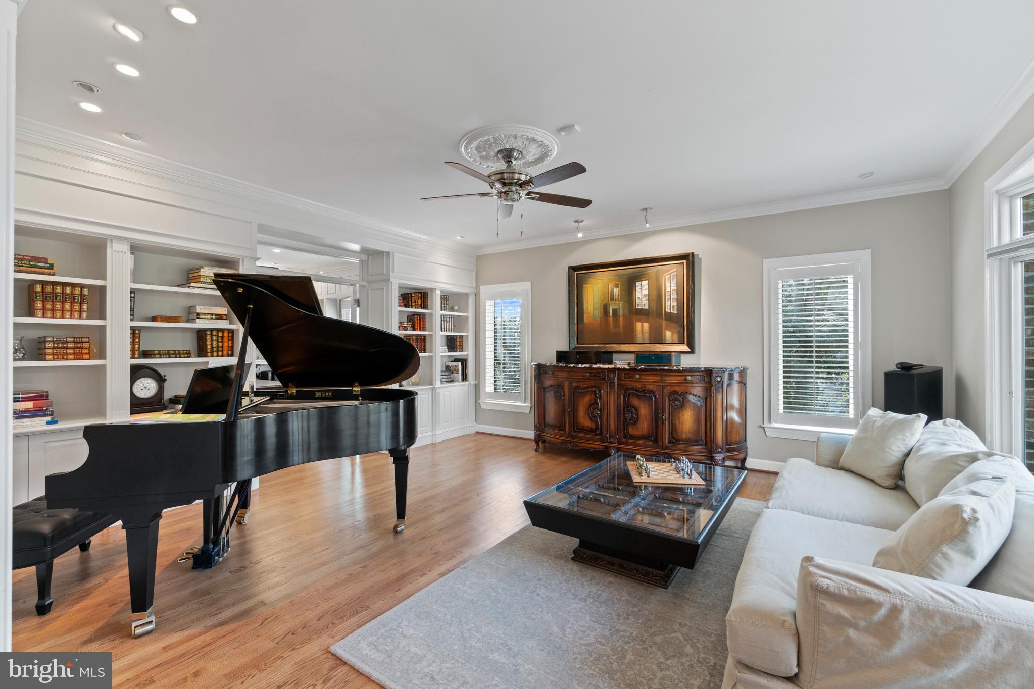 11264 Bright Pond Lane Reston, VA 20194 - Photo 20 of 57