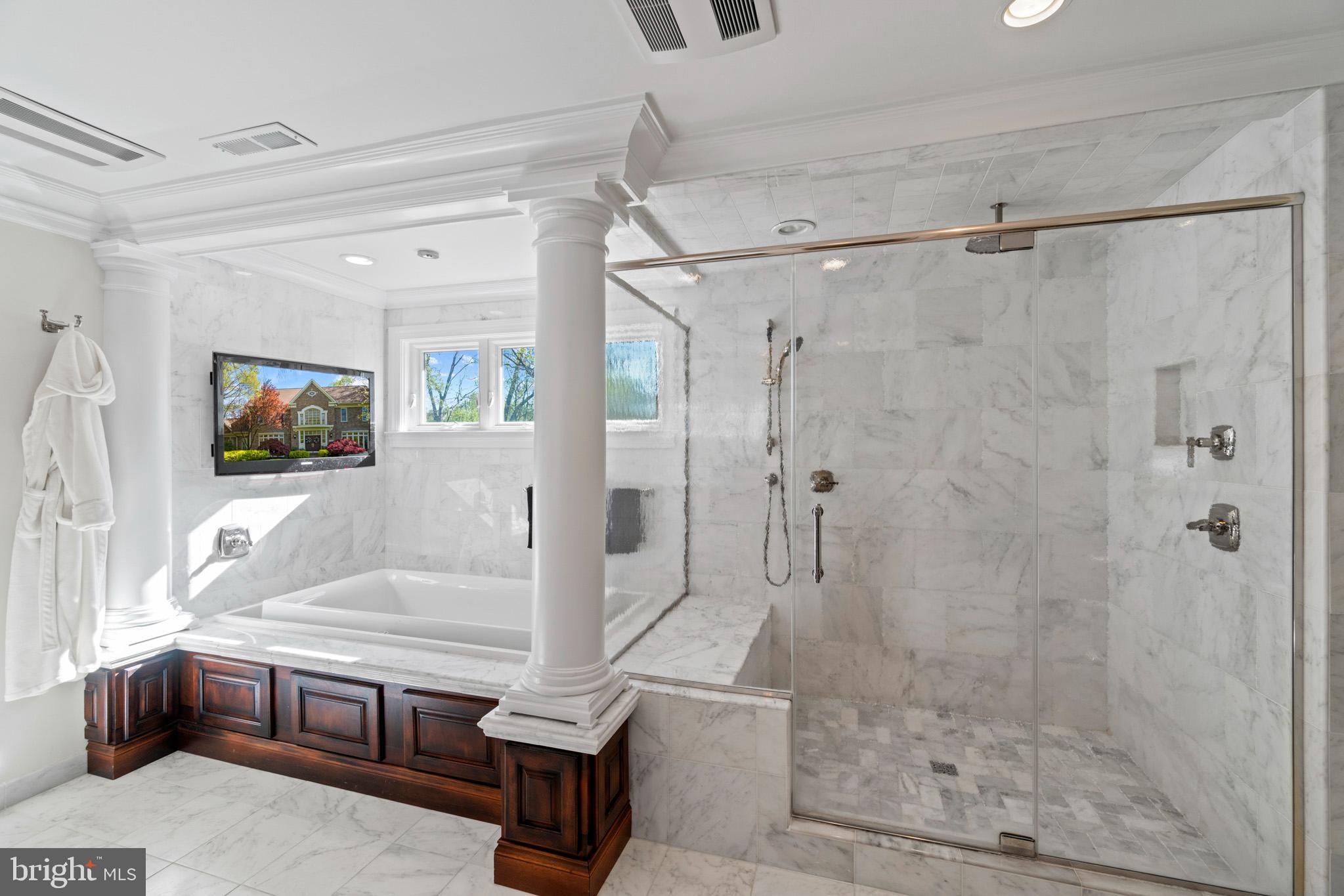 11264 Bright Pond Lane Reston, VA 20194 - Photo 30 of 57