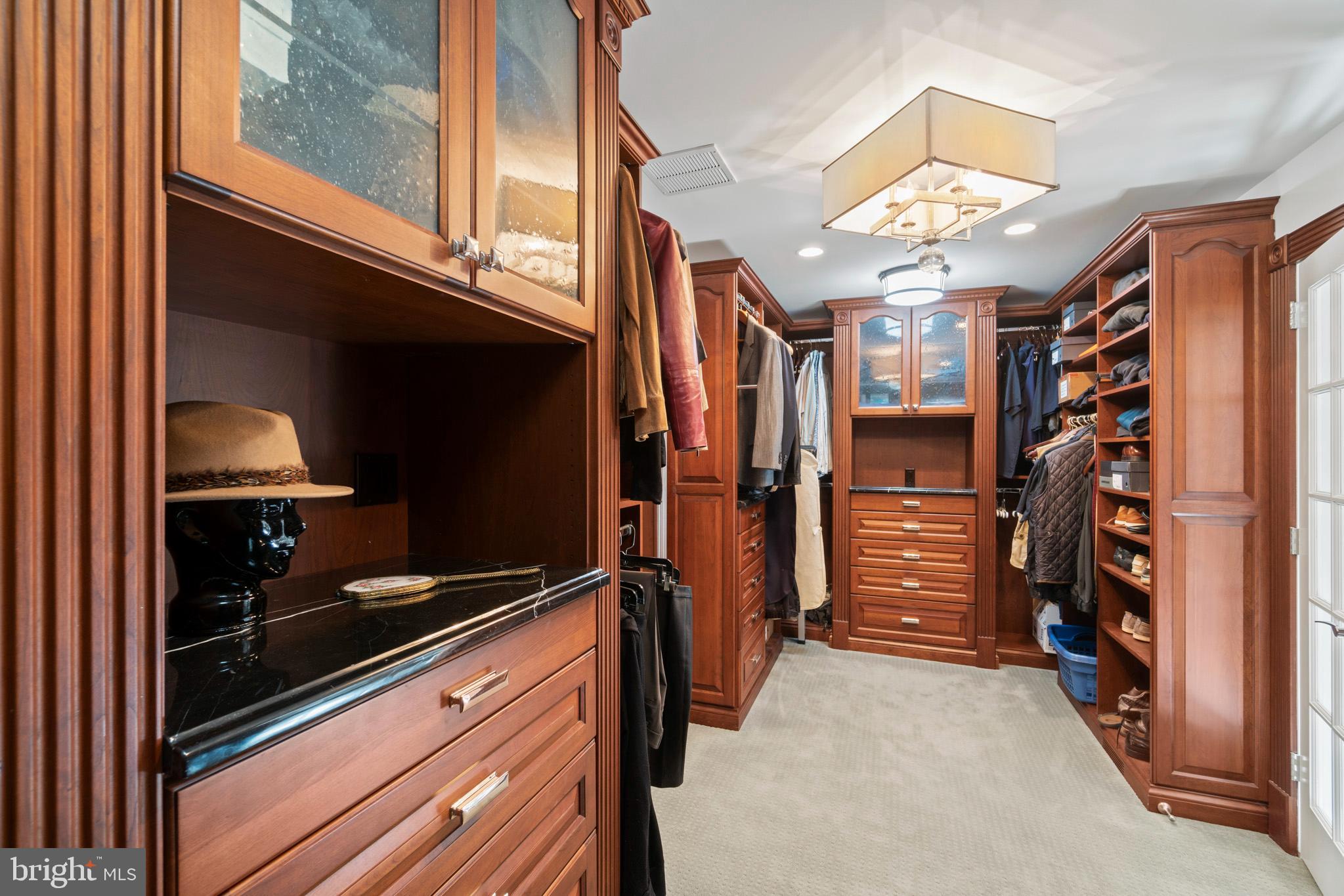 11264 Bright Pond Lane Reston, VA 20194 - Photo 32 of 57