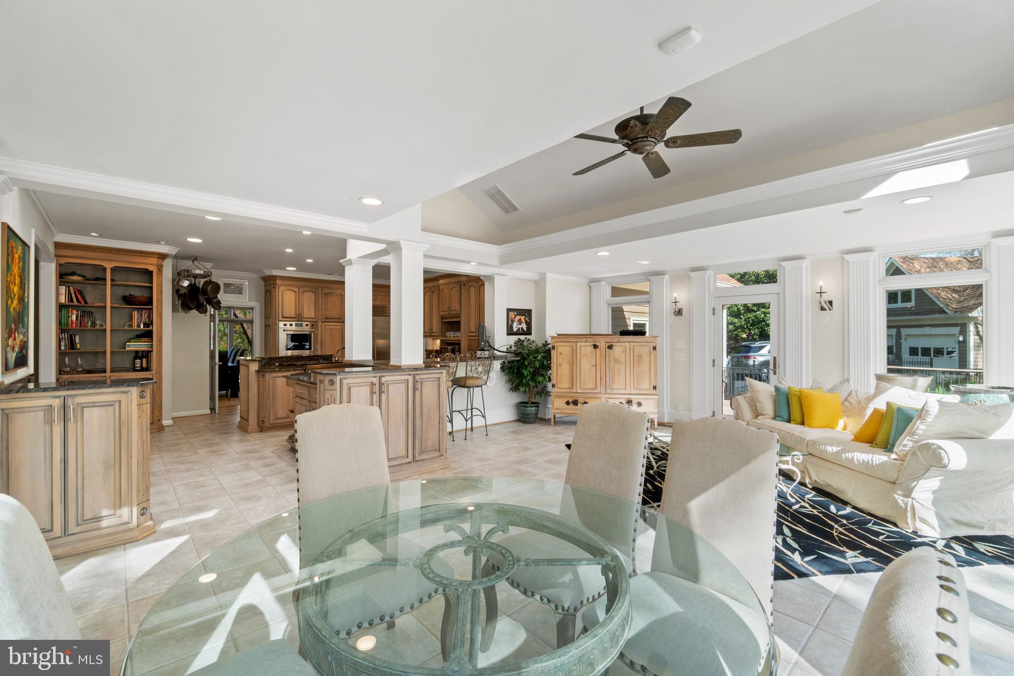 11264 Bright Pond Lane Reston, VA 20194 - Photo 9 of 57