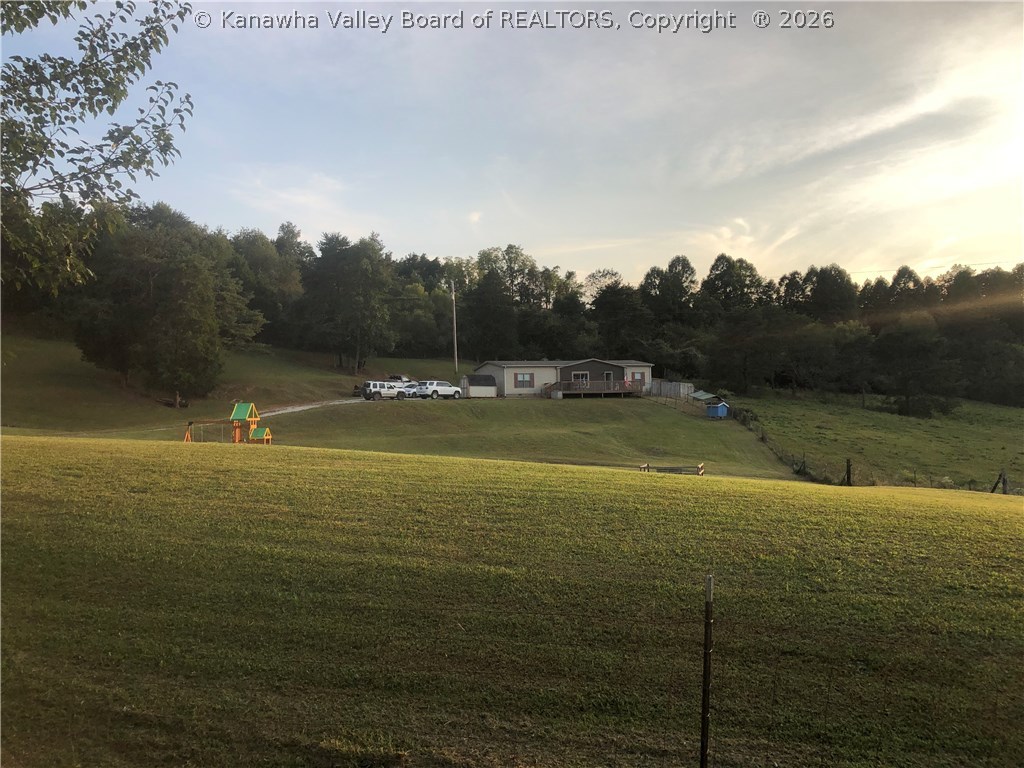 8472 Gunville Ridge Road Leon, WV 25123 - Photo 33 of 38 Gallery Image 33