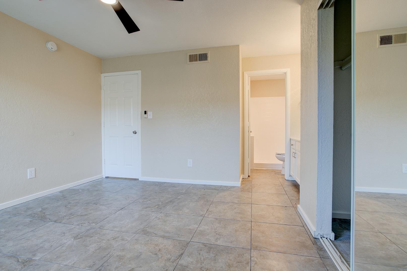 3402 North 32nd Street, Unit 129 Phoenix, AZ 85018 - Photo 20 of 33 Photo #22