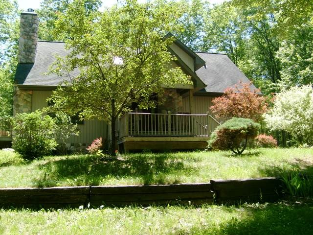 1457 Zimowske Road Mio, MI 48647 - Photo 4 of 59 1802344-3.JPG