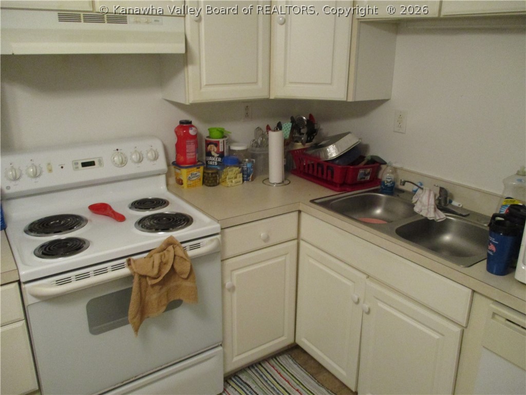 5408 Big Tyler Road Charleston, WV 25313 - Photo 5 of 10 Gallery Image 5