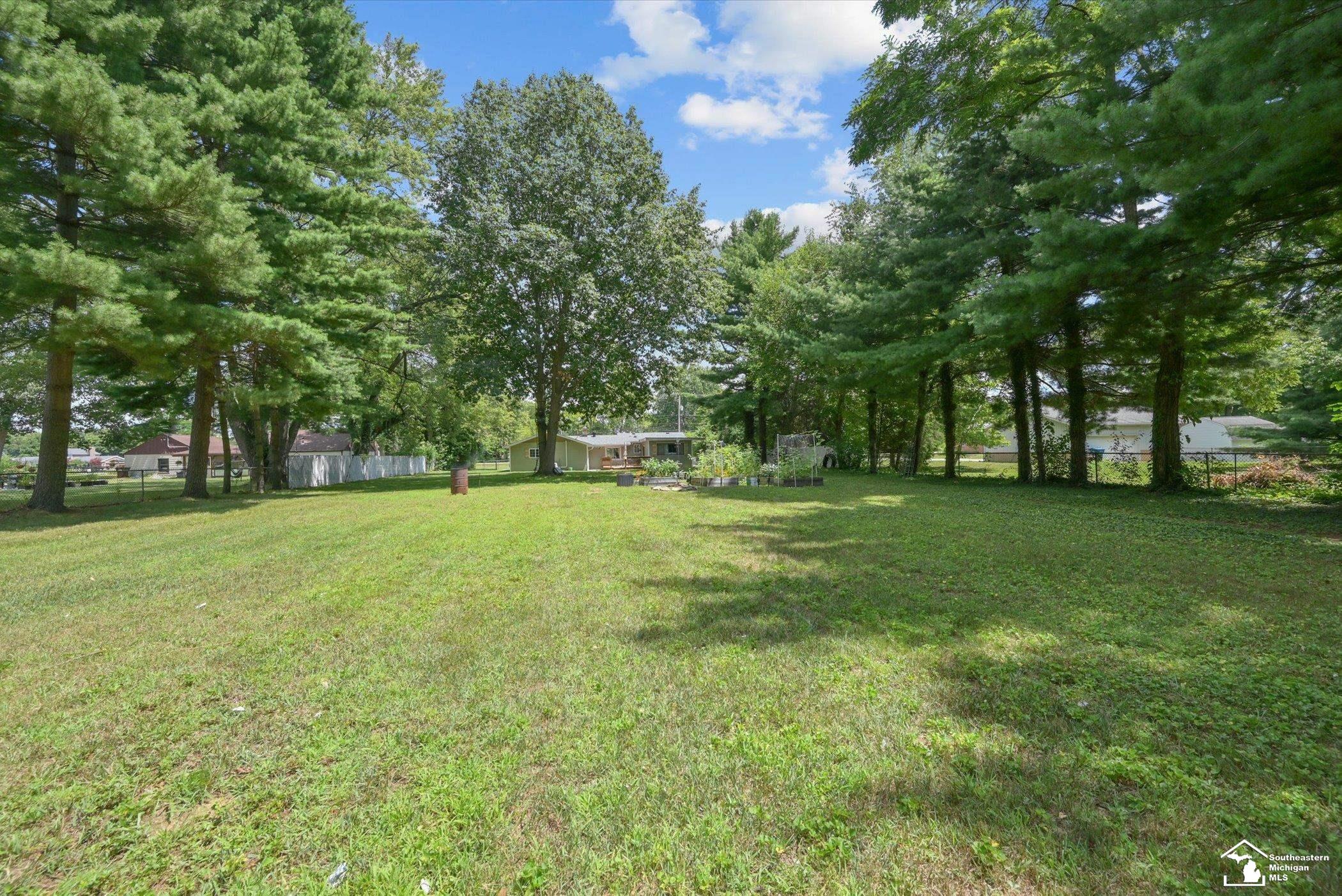 9831 Summerfield Road Temperance, MI 48182 - Photo 27 of 29 Gallery Image 27