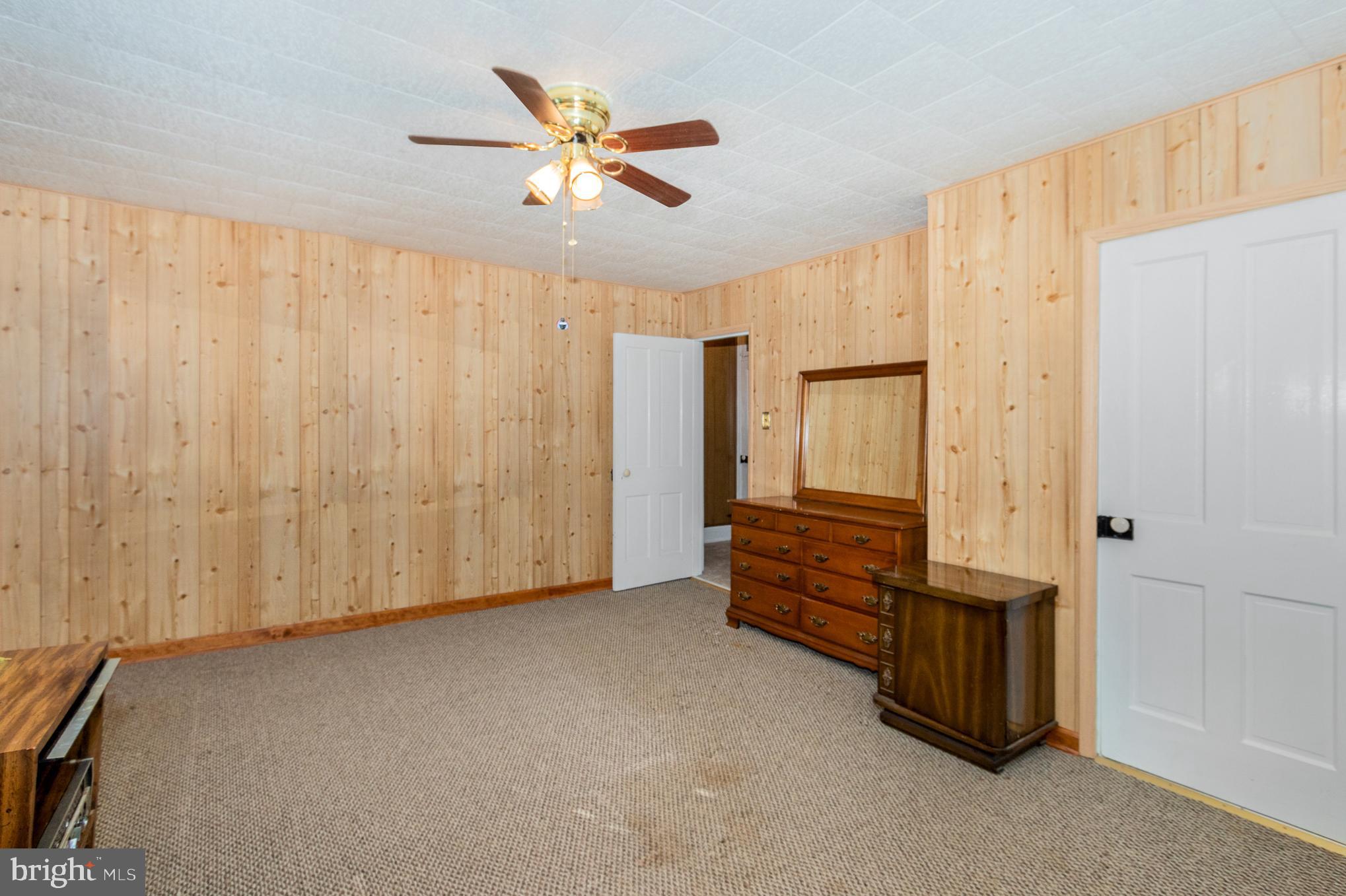 1503 Center Mills Road Aspers, PA 17304 - Photo 12 of 26