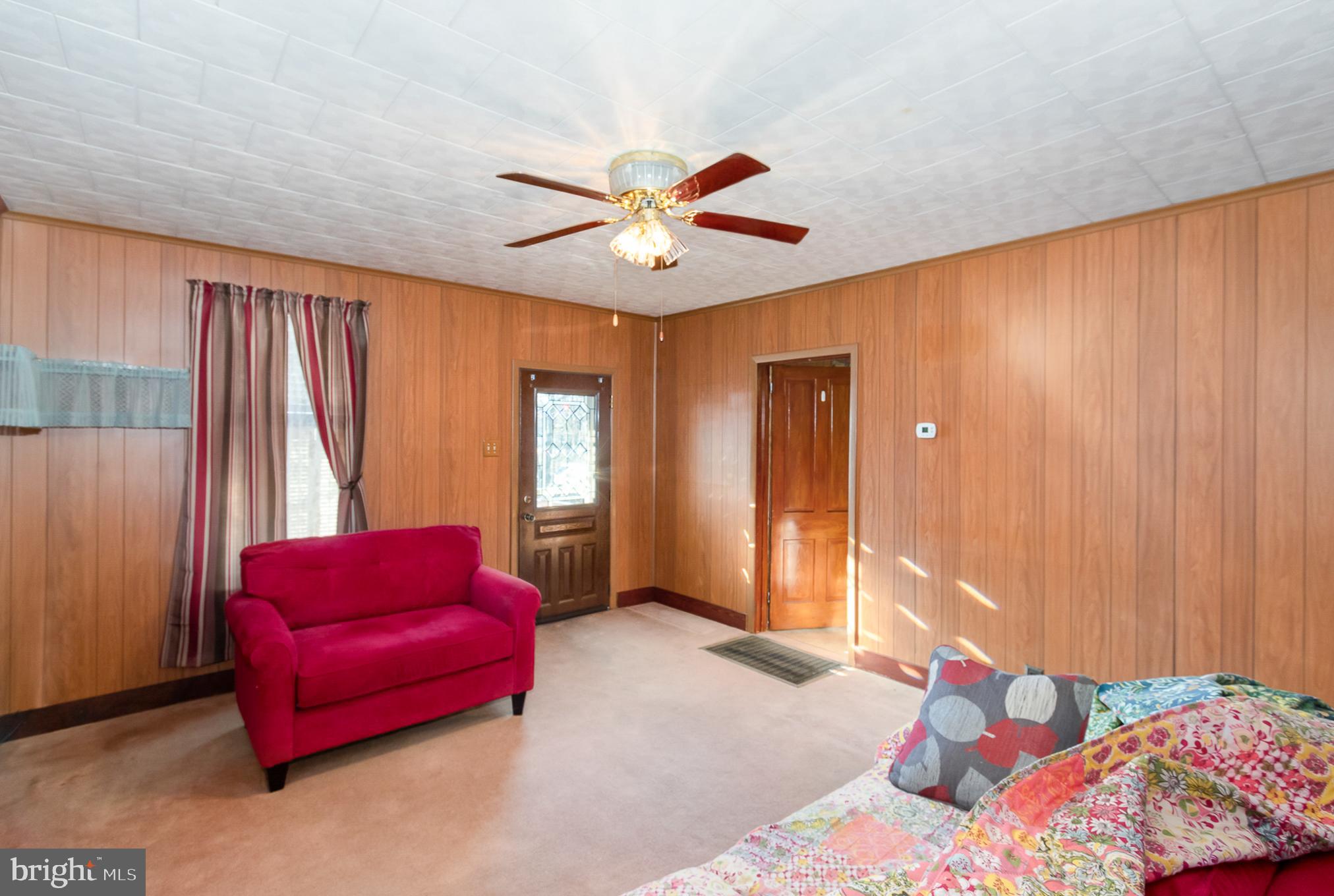 1503 Center Mills Road Aspers, PA 17304 - Photo 5 of 26
