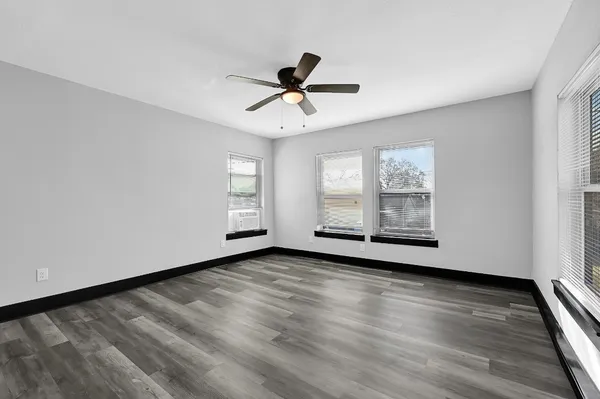 $750 | 1313 10th Street, Unit 5, Galena Park, TX 77547