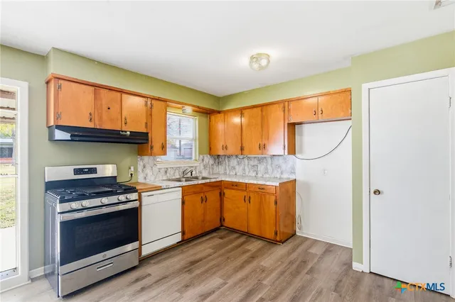 $154,900 | 4606 Evergreen Lane, Victoria, TX 77904