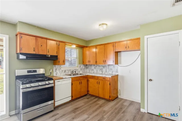 $154,900 | 4606 Evergreen Lane, Victoria, TX 77904