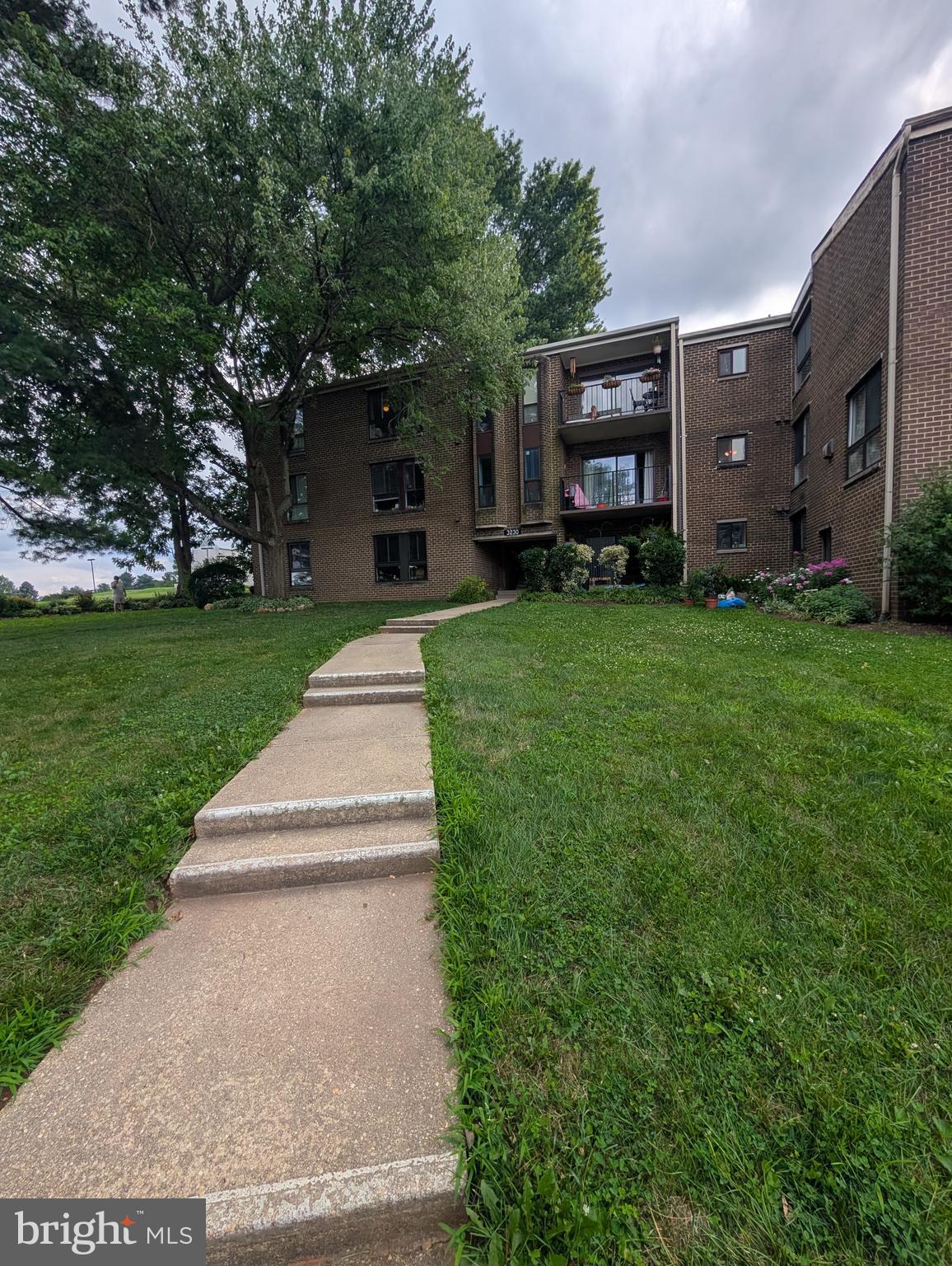 3230 Spartan Road Olney, MD 20832 - Photo 2 of 27 Great community