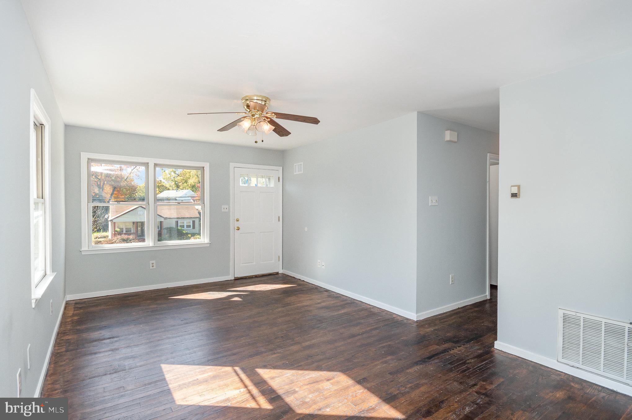 1927 Griffith Road Falls Church, VA 22043 - Photo 11 of 30