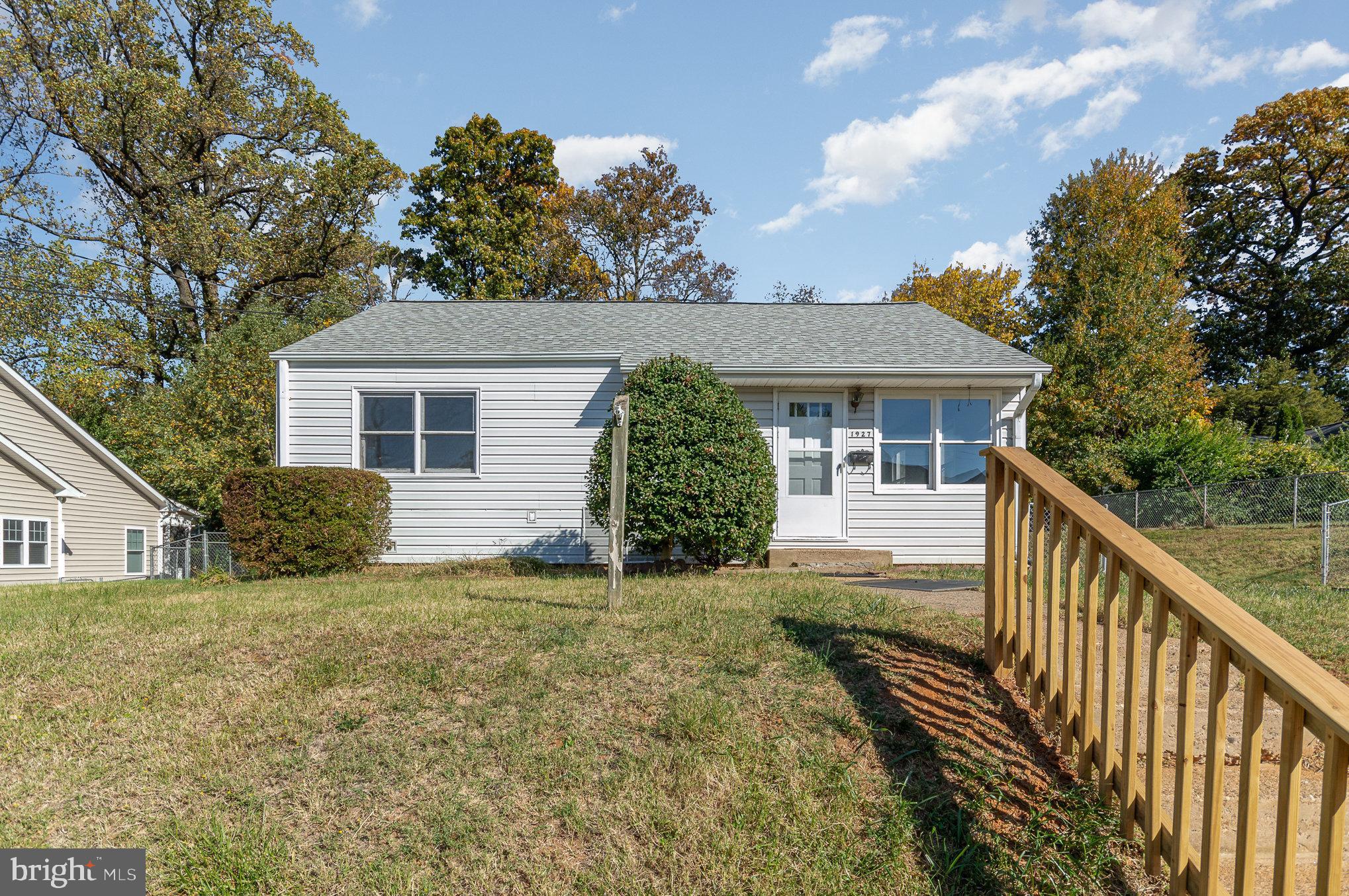 1927 Griffith Road Falls Church, VA 22043 - Photo 5 of 30