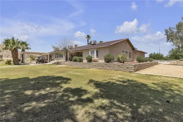 $829,999 | 825 West Ryan Avenue, Overton, NV 89040