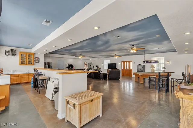 $829,999 | 825 West Ryan Avenue, Overton, NV 89040