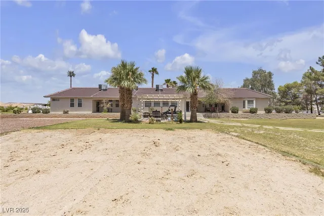 $829,999 | 825 West Ryan Avenue, Overton, NV 89040