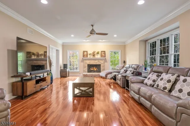 $1,150,500 | 11 Southwind Drive, Flanders, NJ 07836