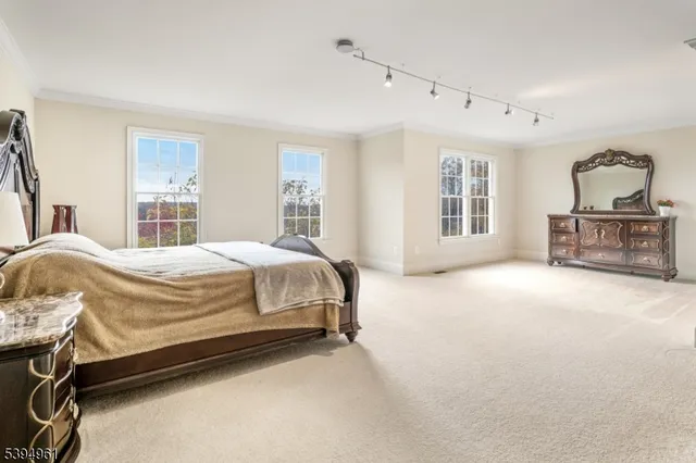 $1,150,500 | 11 Southwind Drive, Flanders, NJ 07836