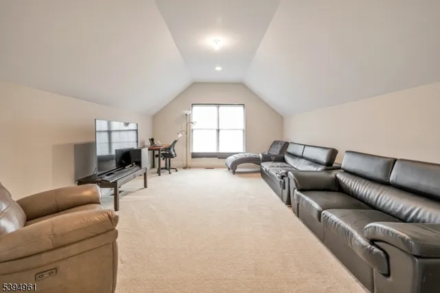 $1,150,500 | 11 Southwind Drive, Flanders, NJ 07836