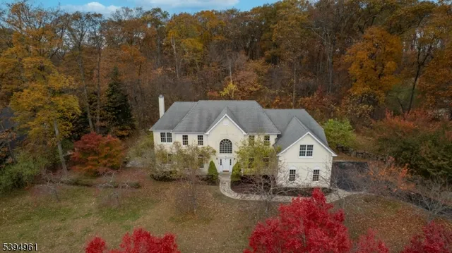 $1,150,500 | 11 Southwind Drive, Flanders, NJ 07836