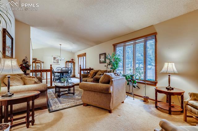 5414 Madera Road Colorado Springs, CO 80918 - Photo 4 of 28 Gallery Image 4