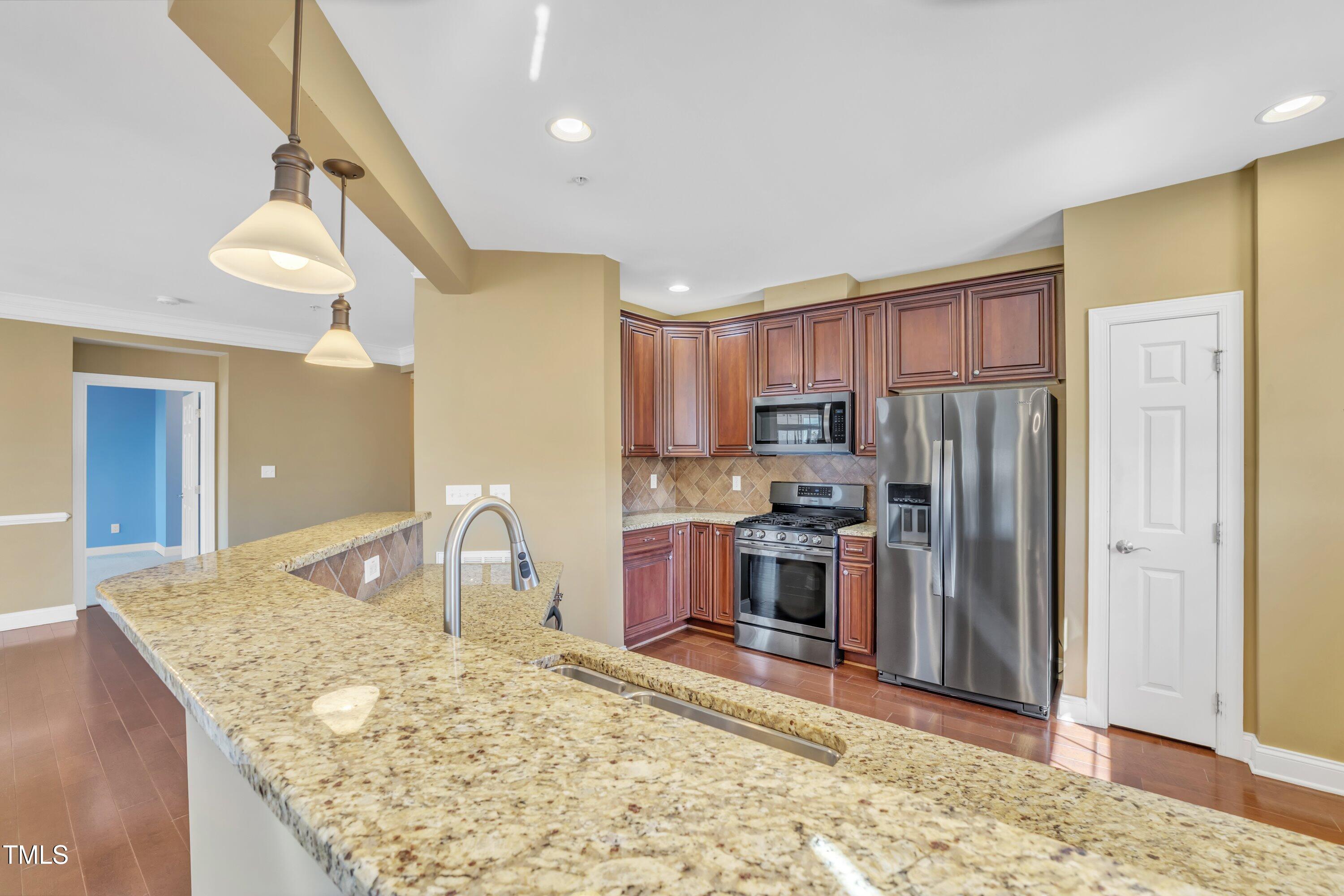 10421 Rosegate Court, Unit 303 Raleigh, NC 27617 - Photo 19 of 64 21-10421 Rosegate-19