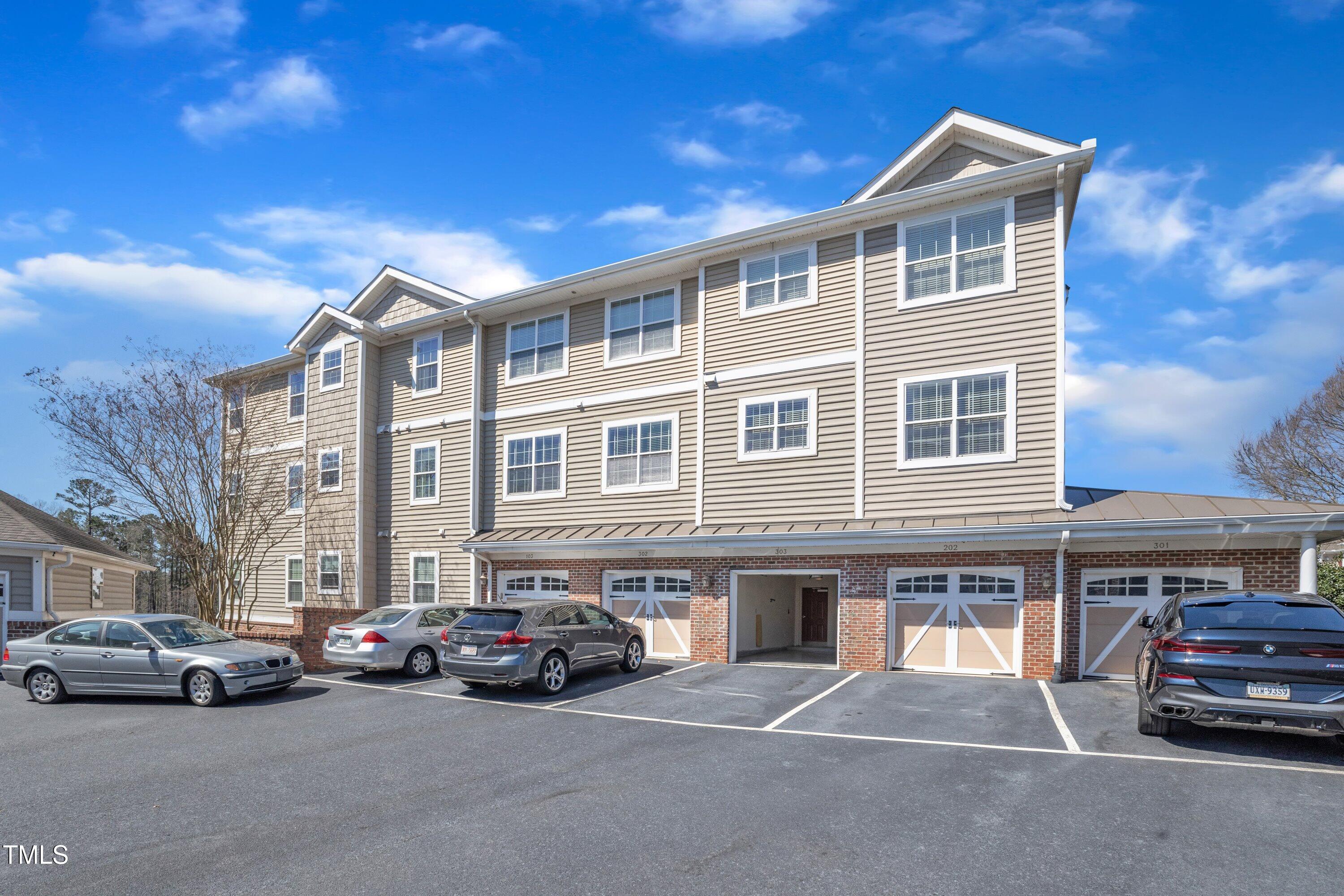 10421 Rosegate Court, Unit 303 Raleigh, NC 27617 - Photo 52 of 64 02-10421 Rosegate-57