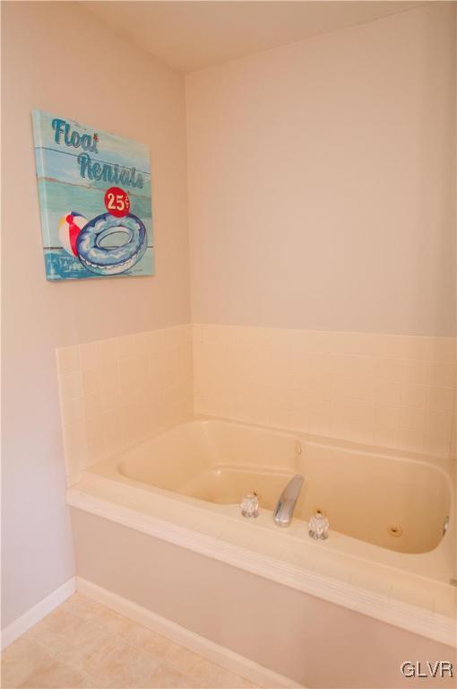 6467 Tupelo Road Allentown, PA 18104 - Photo 20 of 33 Gallery Image 20