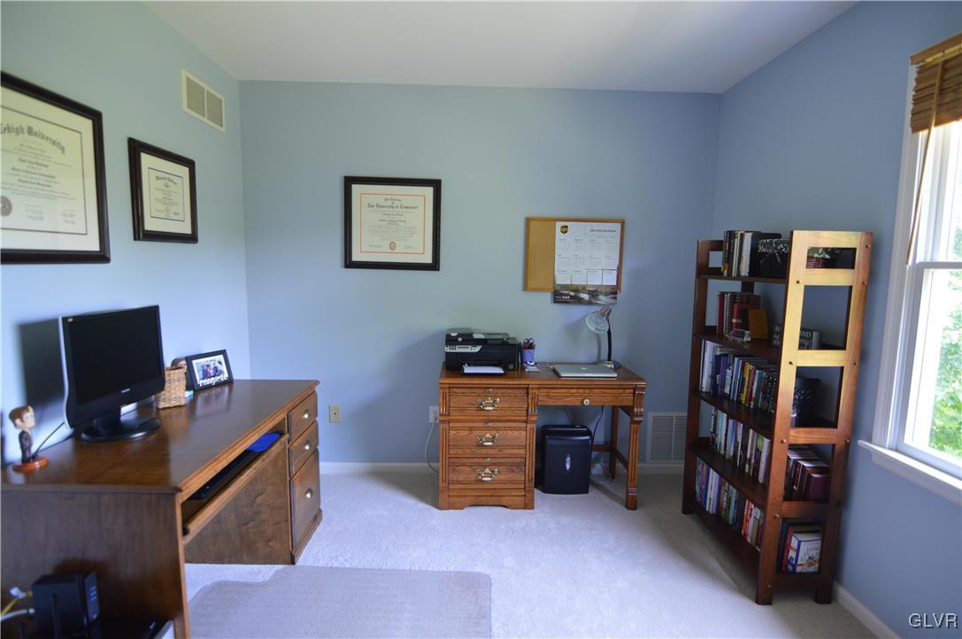 6467 Tupelo Road Allentown, PA 18104 - Photo 22 of 33 Gallery Image 22
