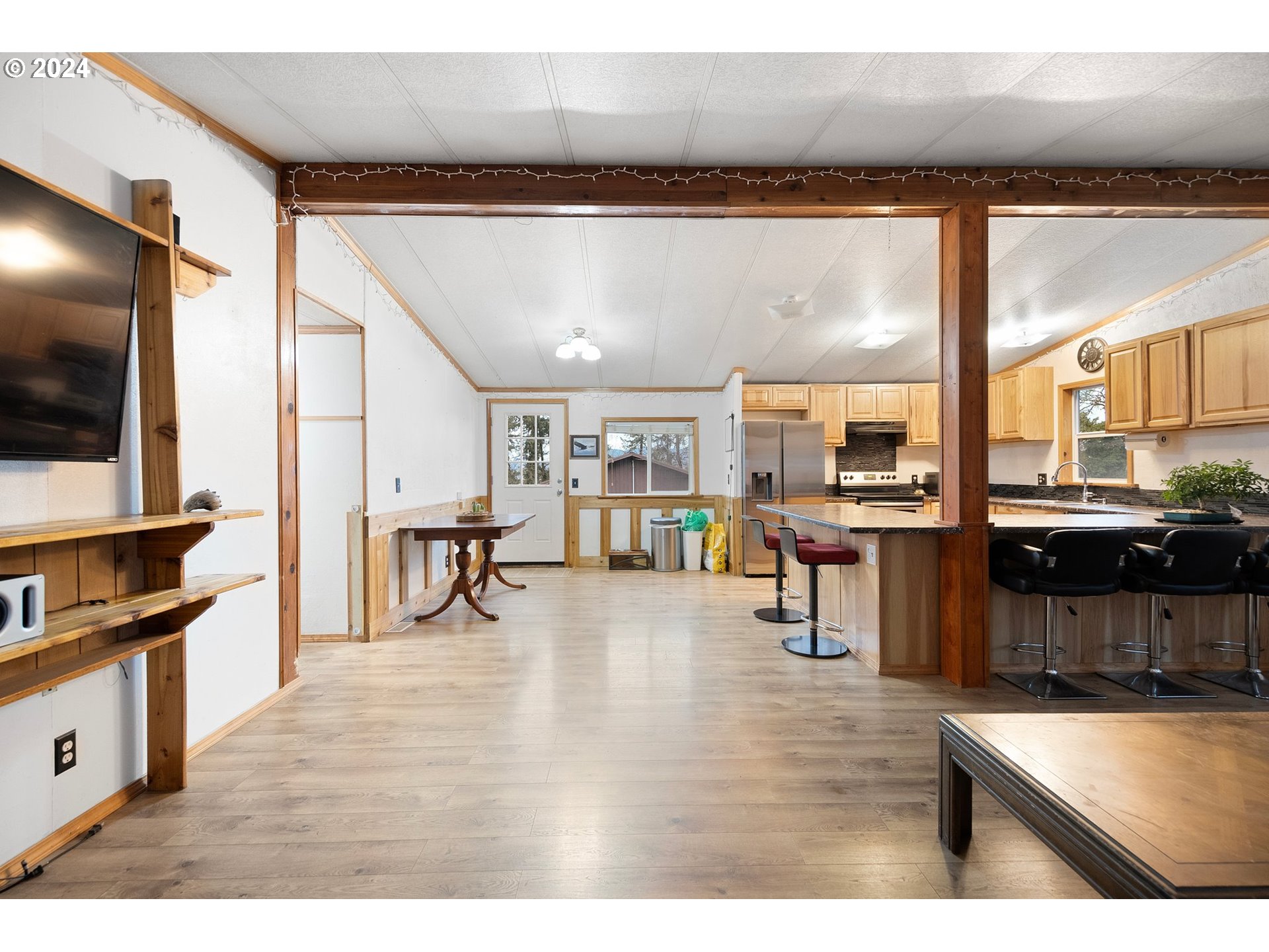 502 South 6th Street Springfield, OR 97477 - Photo 11 of 48