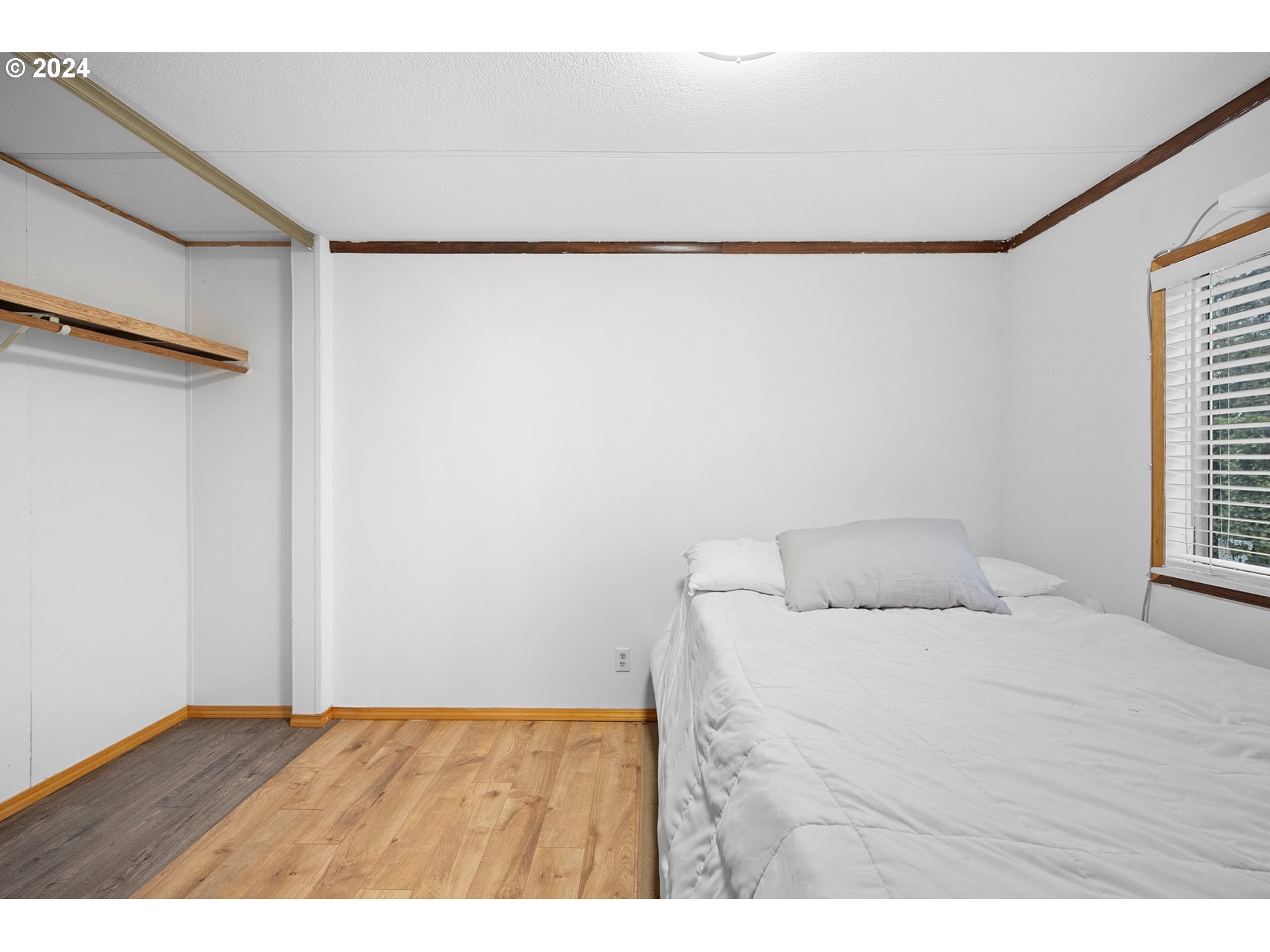 502 South 6th Street Springfield, OR 97477 - Photo 15 of 48