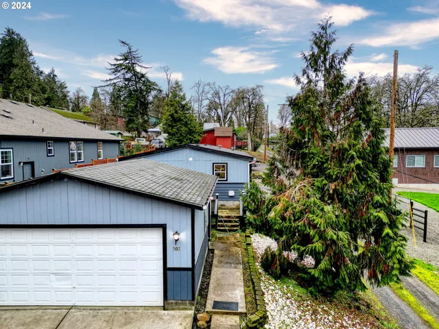 $335,000 | 502 South 6th Street, Springfield, OR 97477