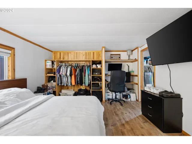 $335,000 | 502 South 6th Street, Springfield, OR 97477