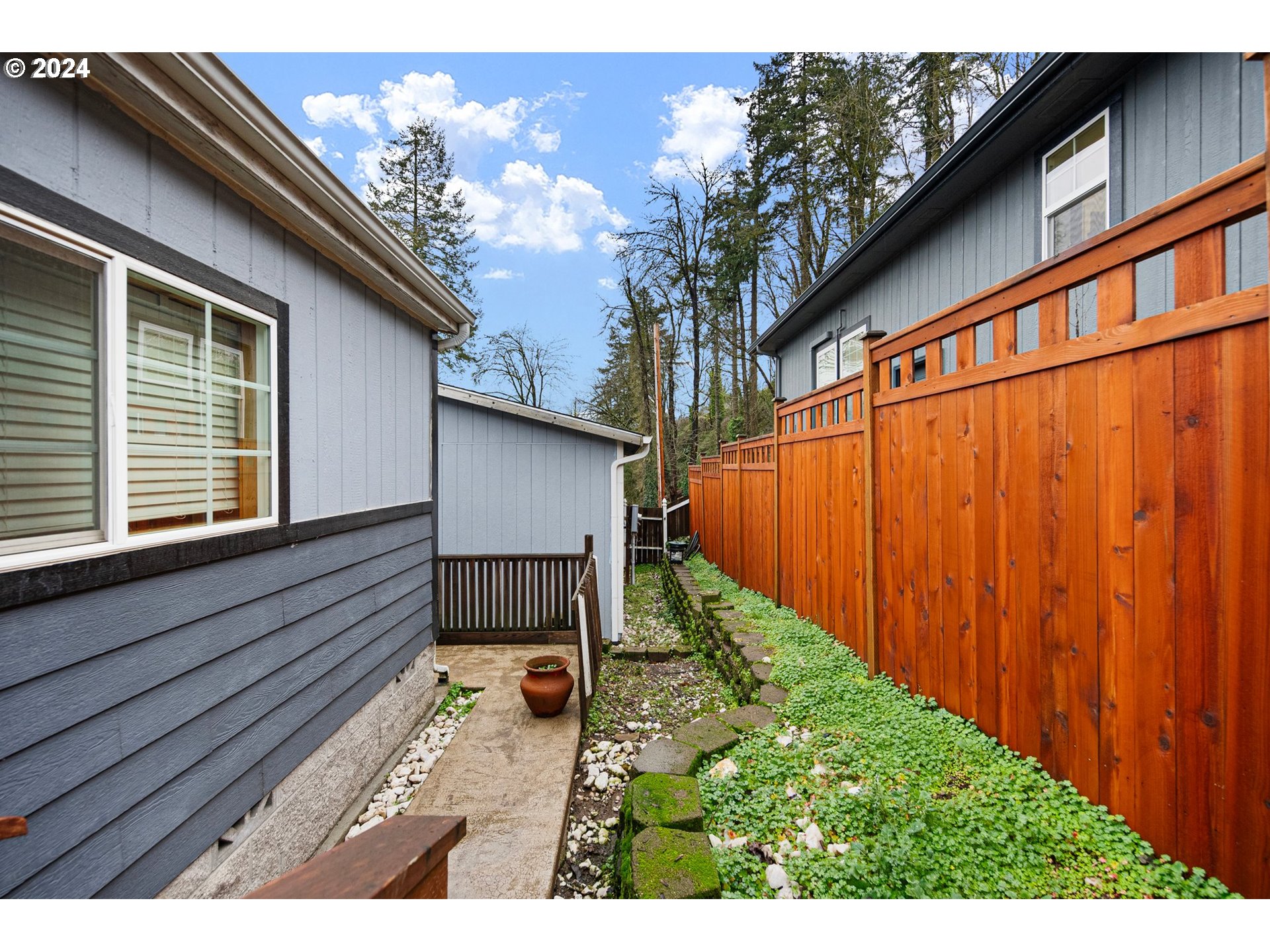 502 South 6th Street Springfield, OR 97477 - Photo 28 of 48