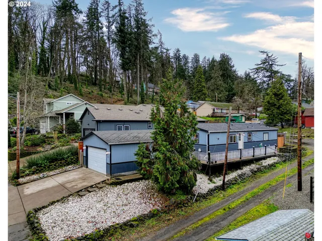 $335,000 | 502 South 6th Street, Springfield, OR 97477