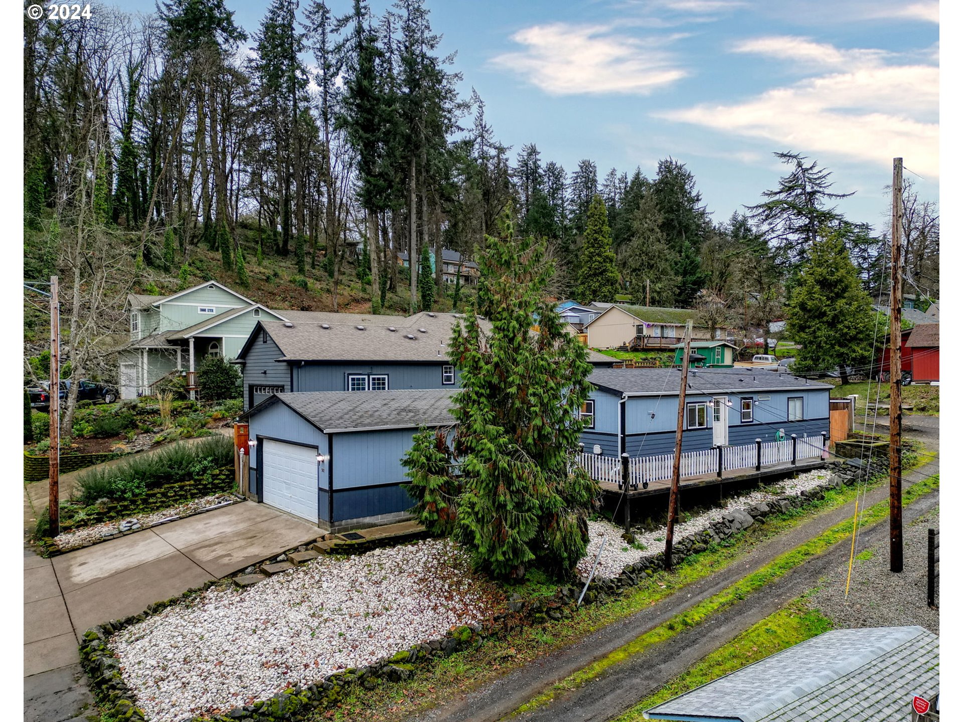 502 South 6th Street Springfield, OR 97477 - Photo 3 of 48