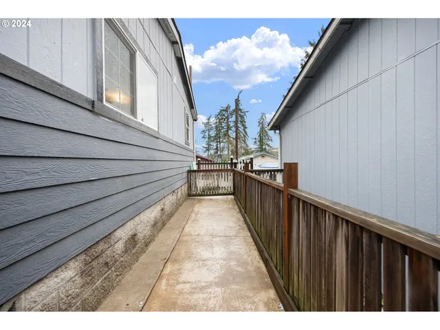 $335,000 | 502 South 6th Street, Springfield, OR 97477